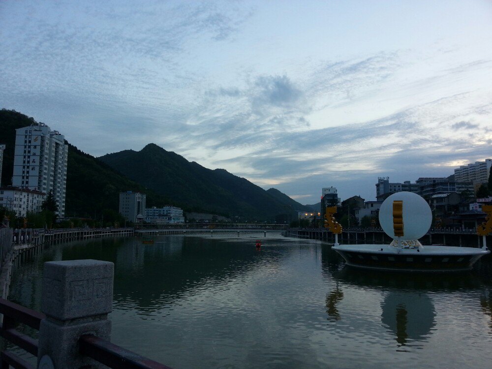 凤凰湖景区