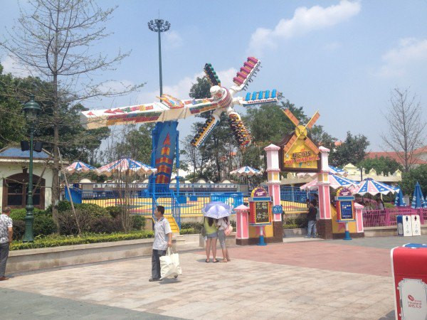 国色天香乐园夏日游 traveling flora island in summer