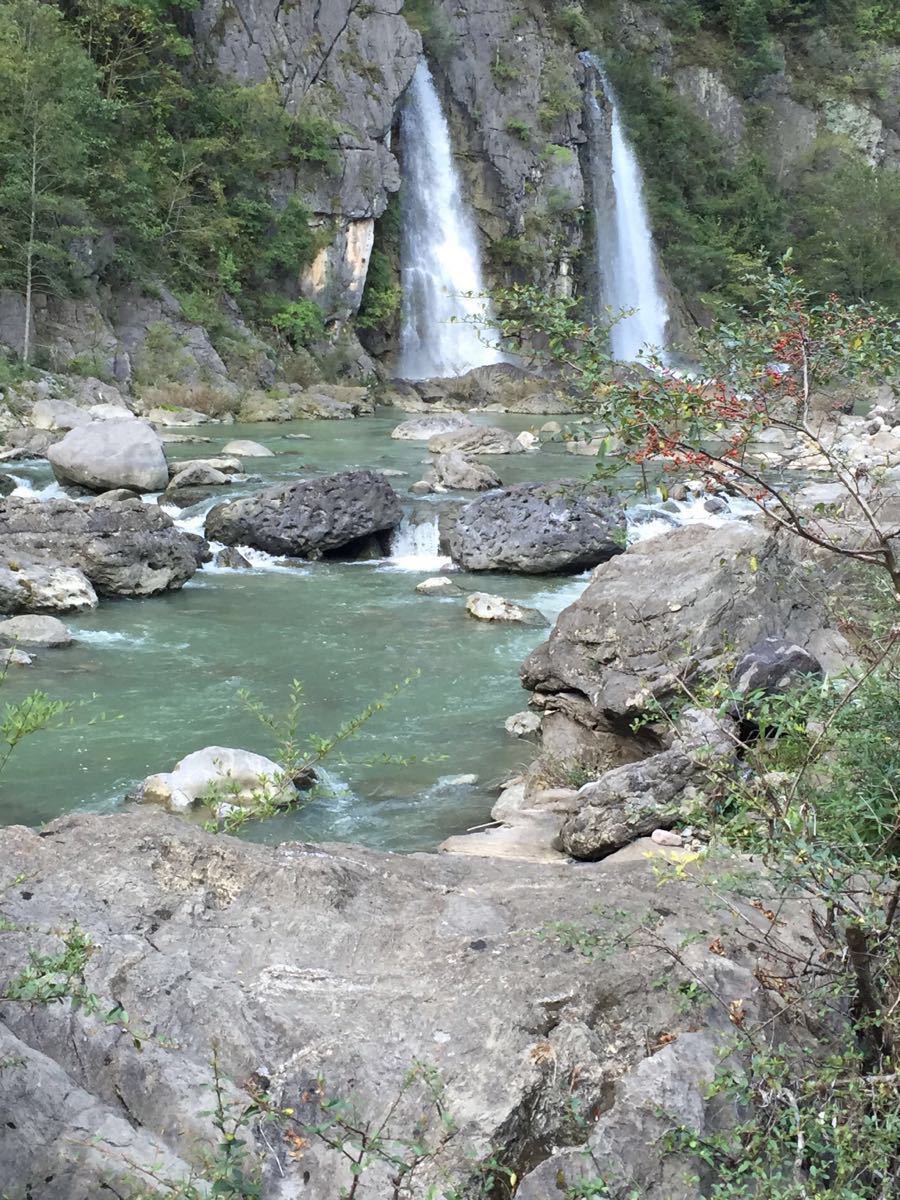 光雾山小巫峡景区