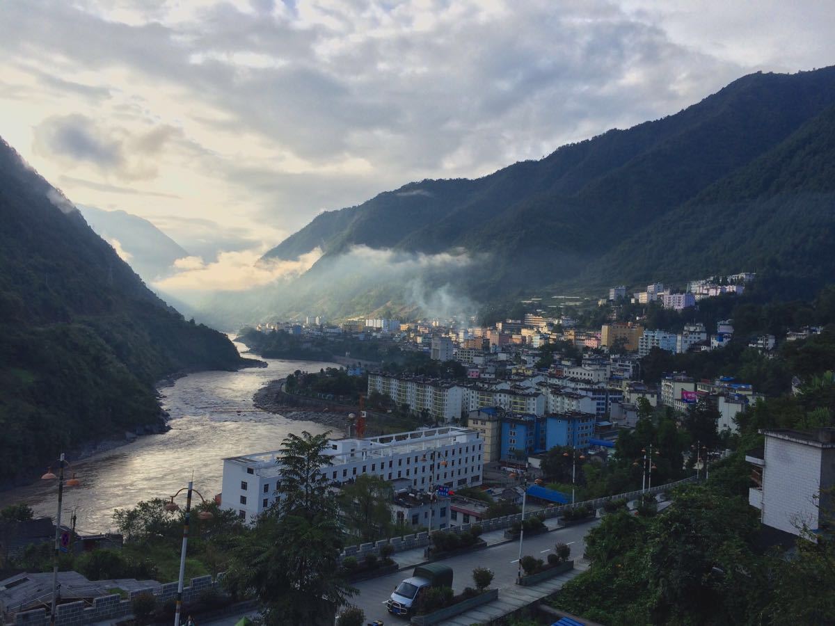 云南省丙中洛雾里村，一个茶马古道上的宁静小山村