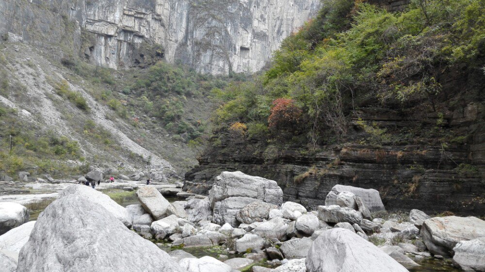 红豆杉大峡谷
