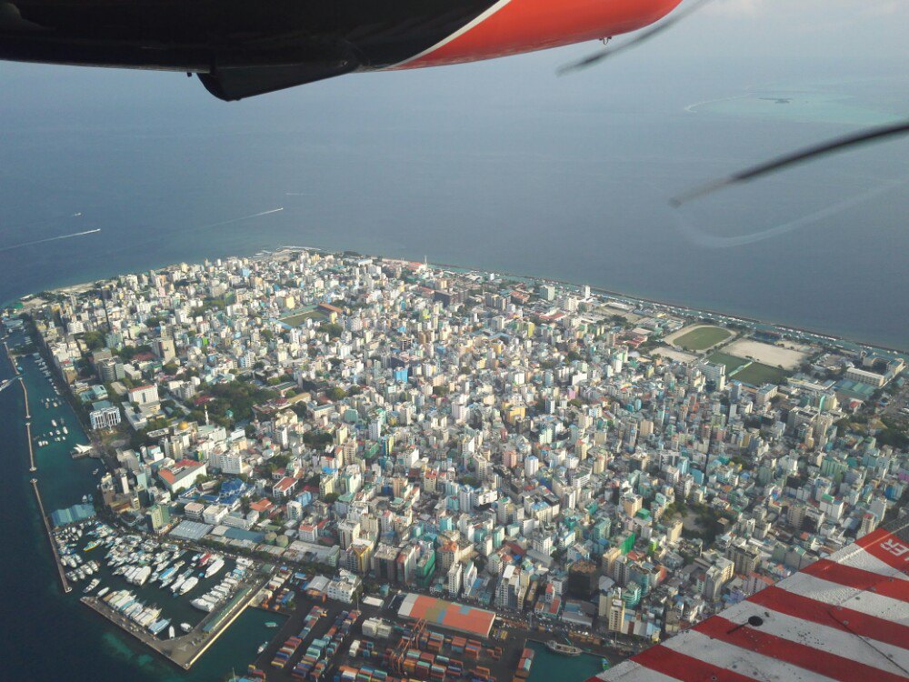 马累市