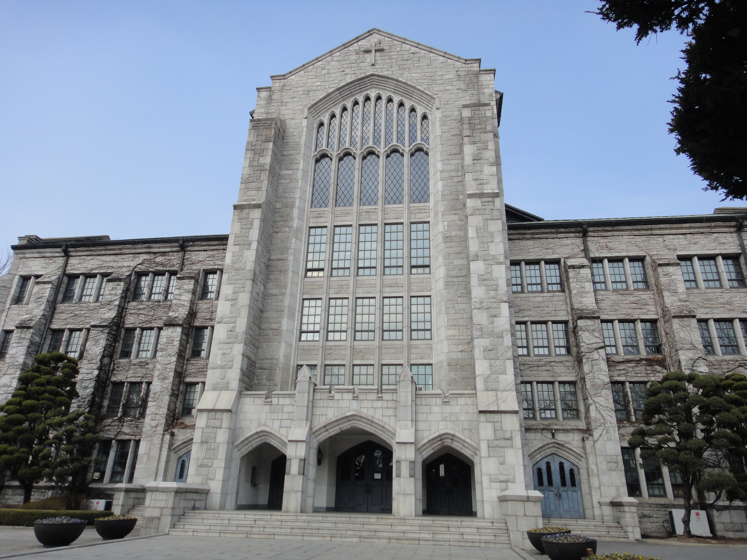 【携程攻略】首尔梨花女子大学景点,这里一直想来看看