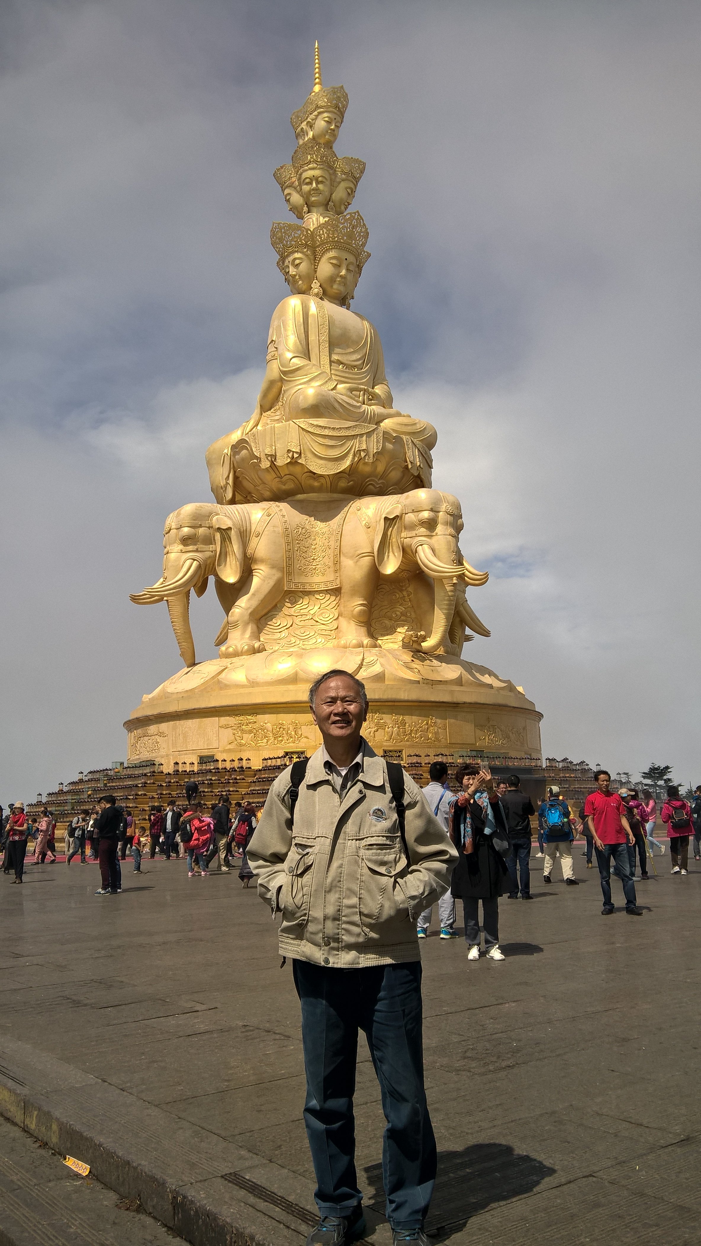不太顺心的14天四川之行(二,峨眉山 乐山大佛)