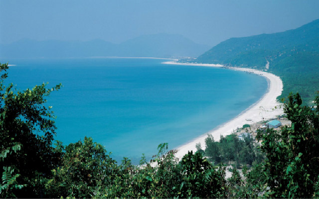 三亚20年GDP_三亚20年老照片(2)