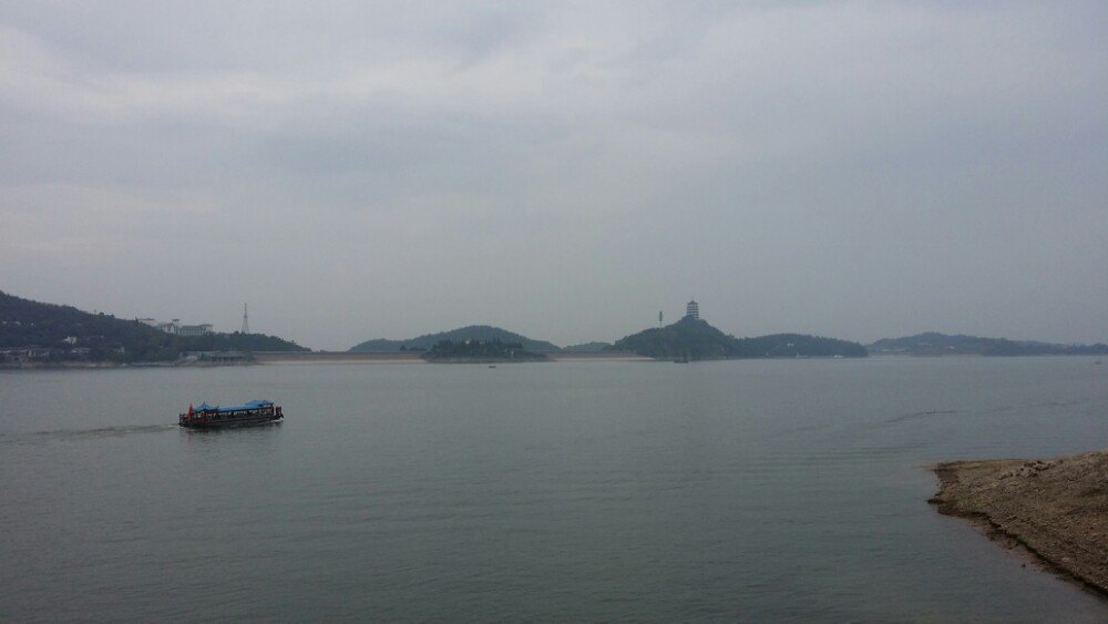 万佛湖风景区