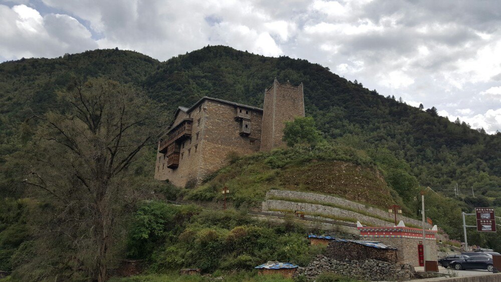 【携程攻略】四川阿坝马尔康卓克基土司官寨好玩吗,四川卓克基土司