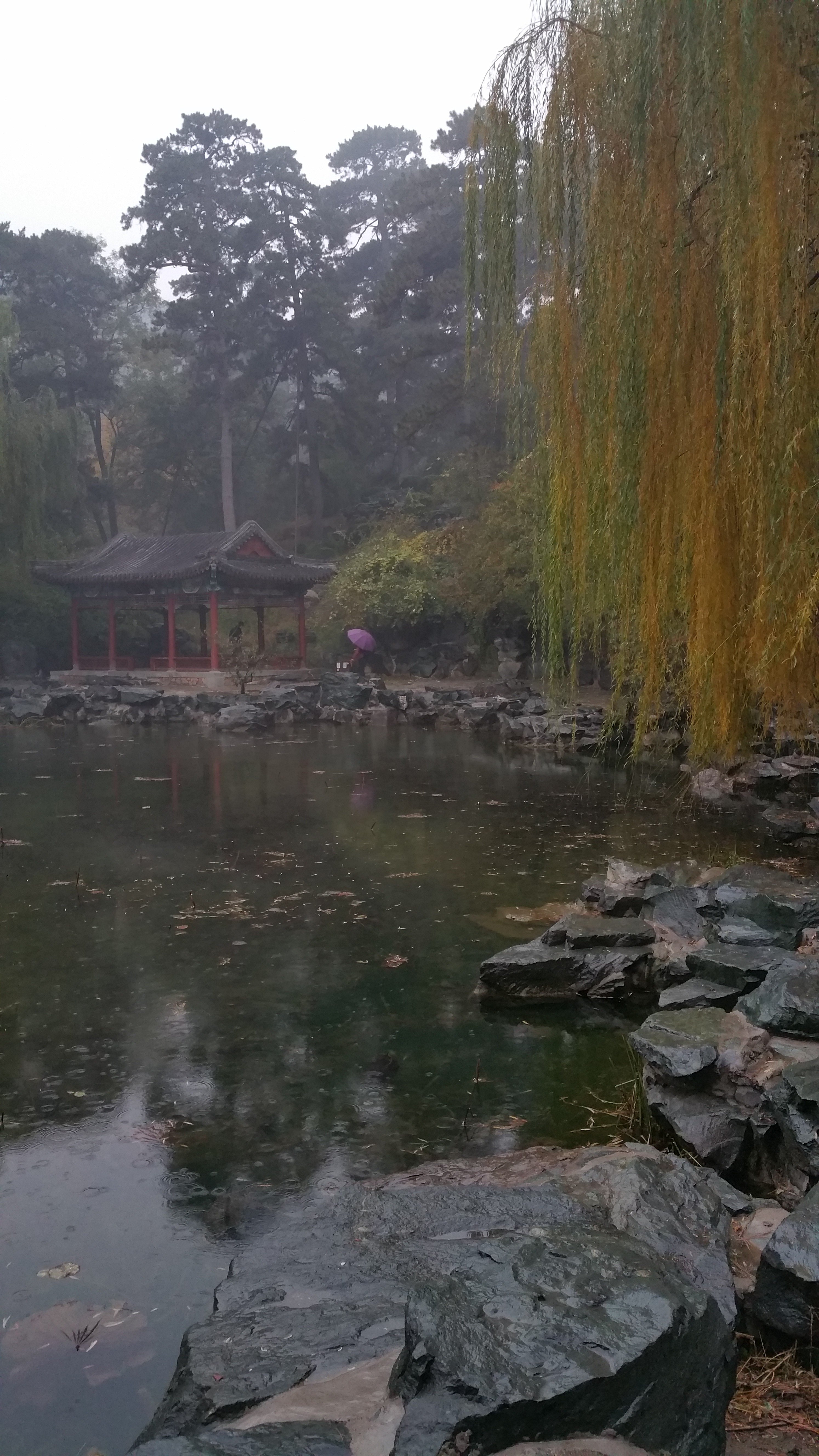 静翠湖