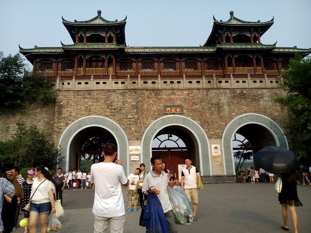 玄武湖旅游景点攻略图