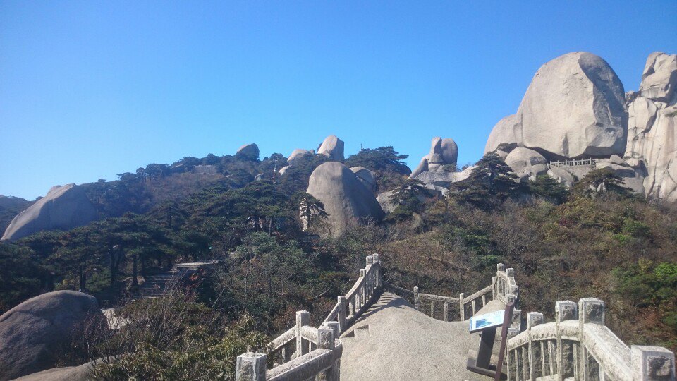 天柱山