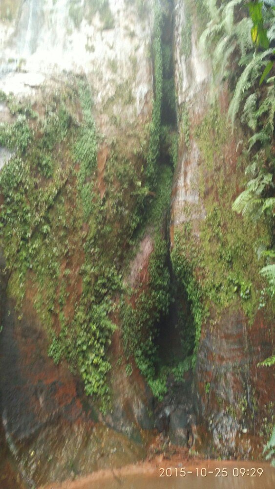 赤水丹霞旅游区·燕子岩