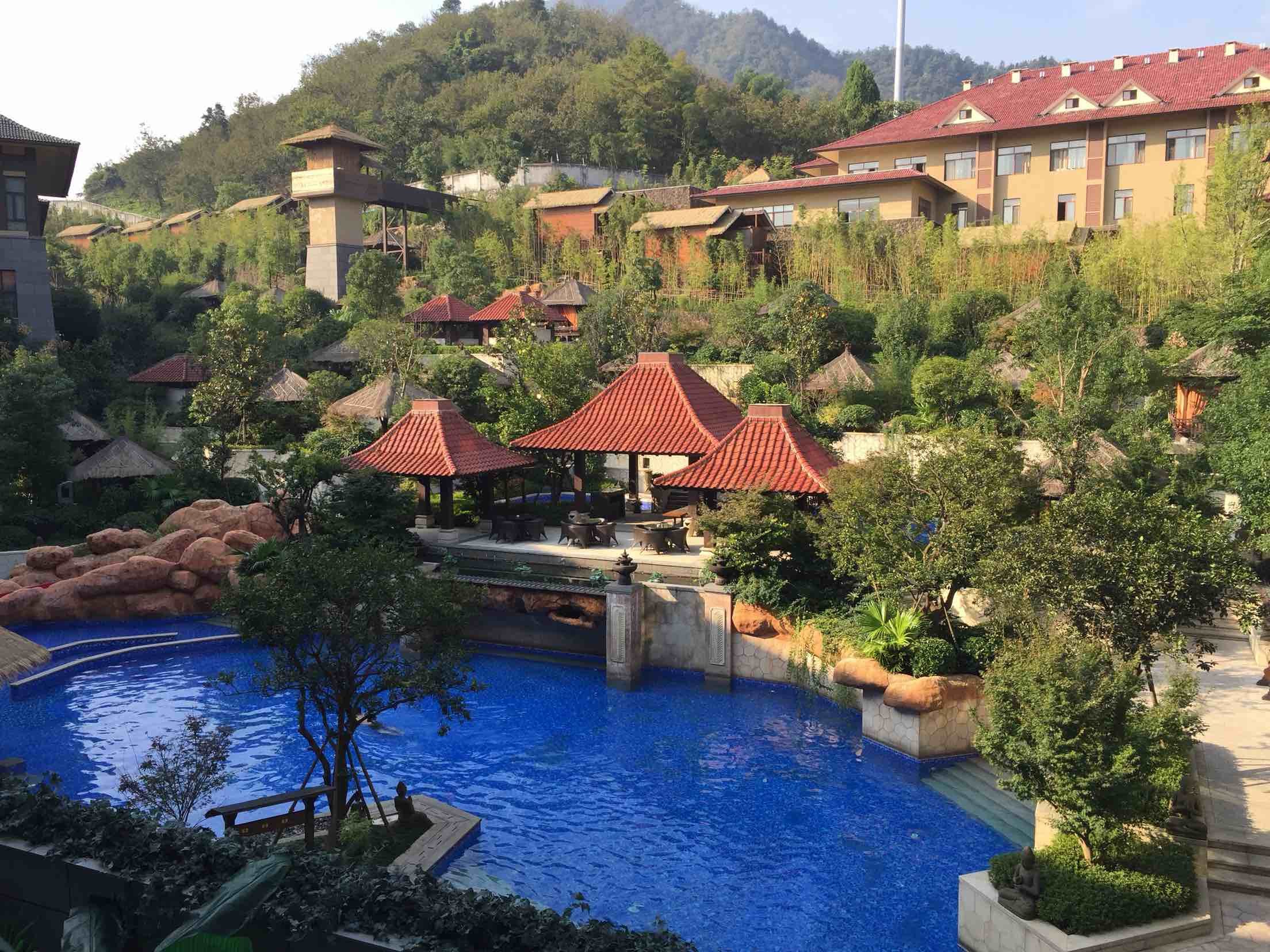 临安众安湍口氡温泉和新安江玉温泉哪个比较好