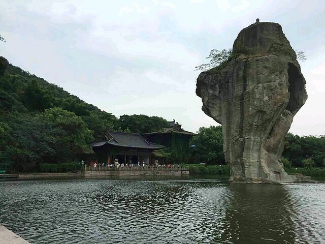 绍兴柯岩风景区