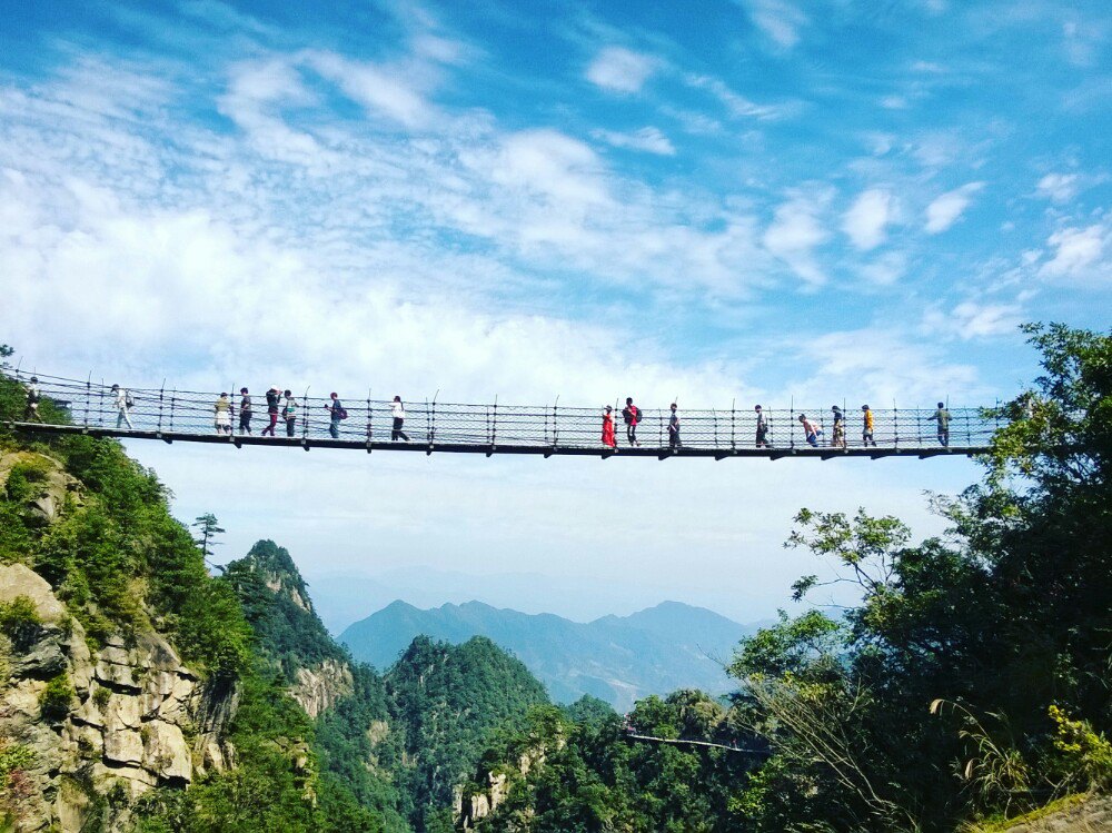 秋溪镇人口_抚州秋溪镇吴勇华照片