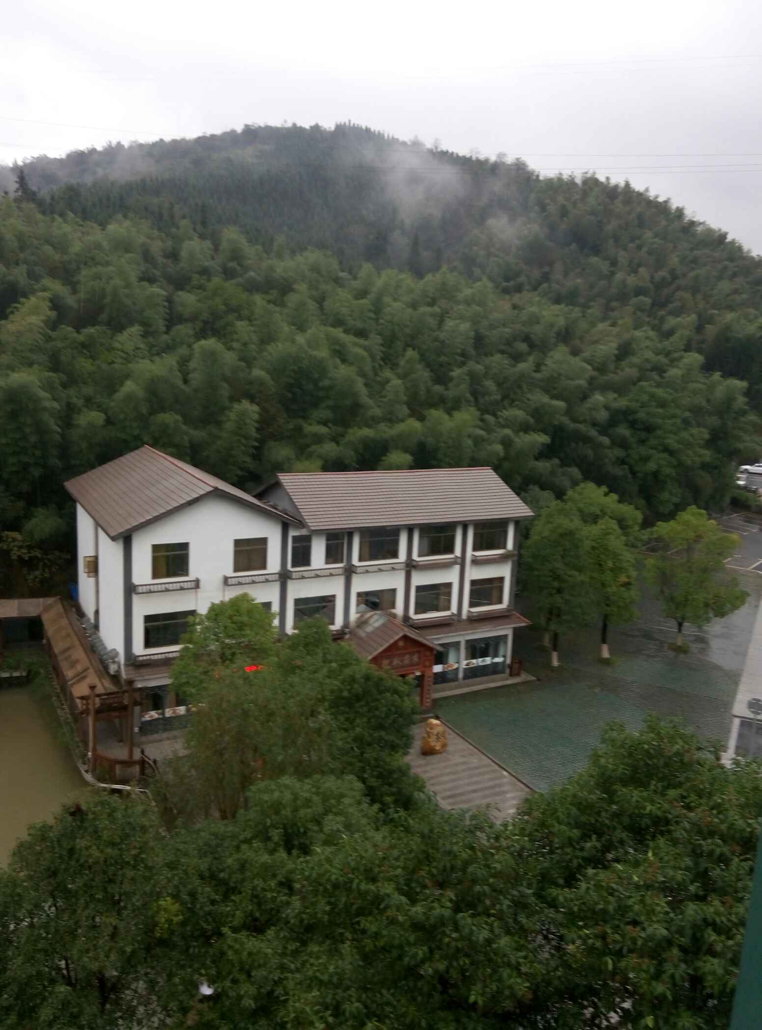 郴州柳毅山庄温泉酒店