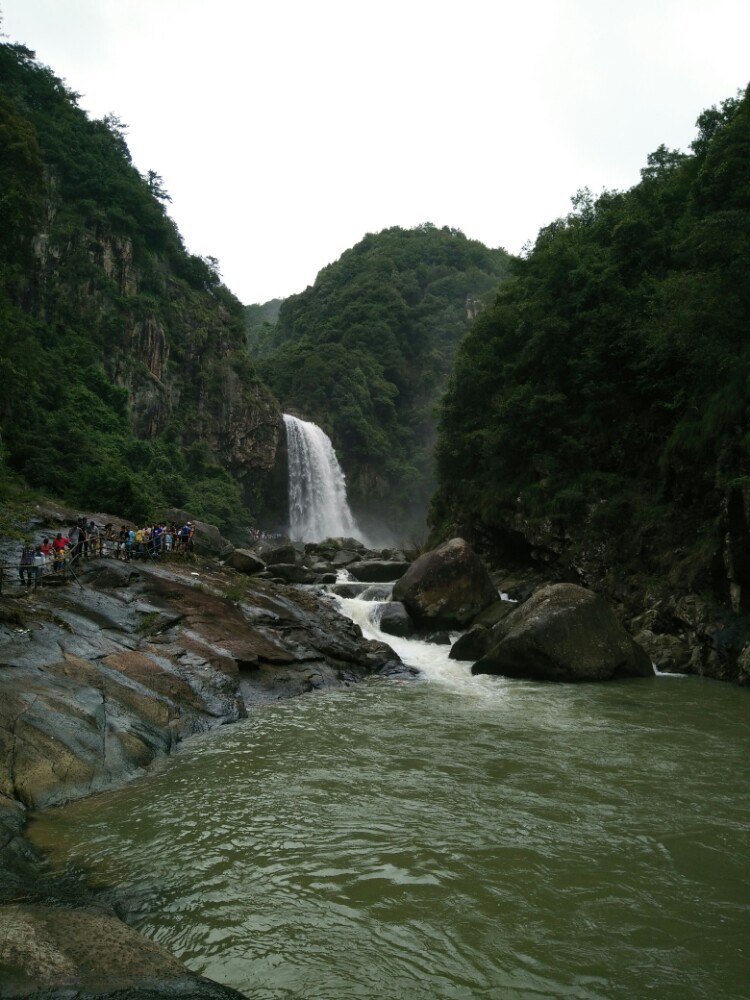 九鲤湖风景区