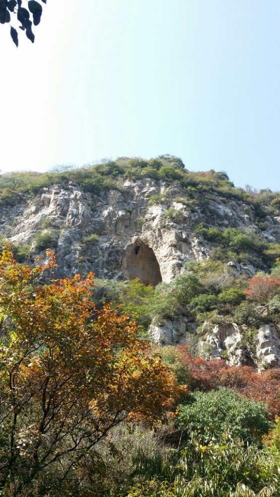 阳泉市平定县岔口乡主铺掌村红岩岭自然风景区玉皇洞半日游