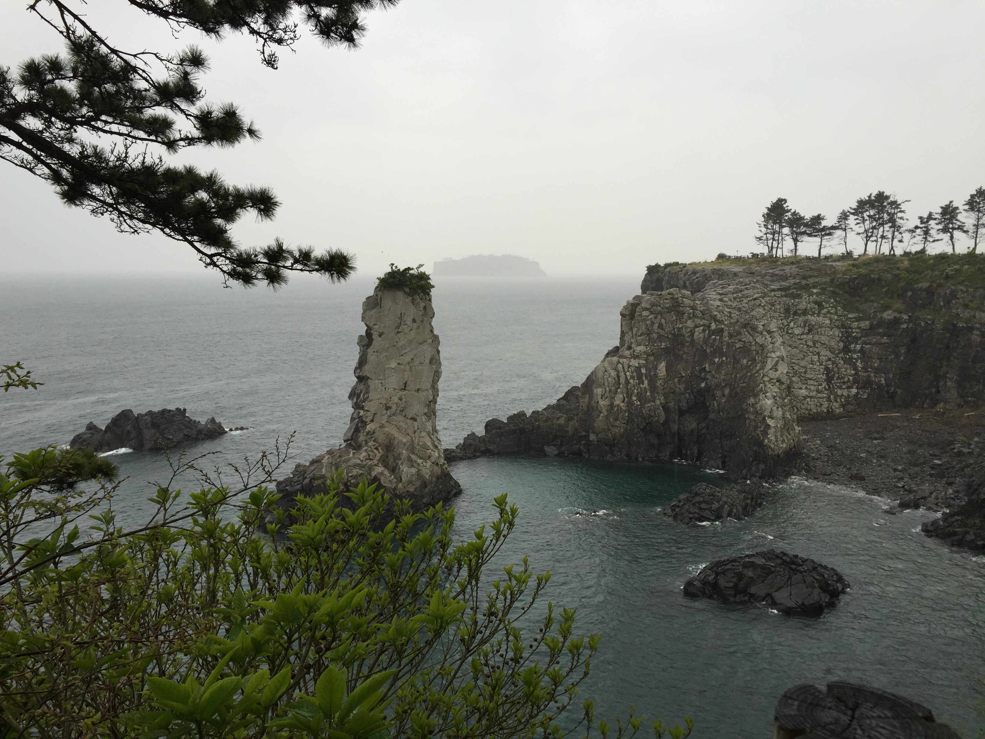 济州岛独立岩好玩吗,济州岛独立岩景点怎么样_点评_评价【携程攻略】