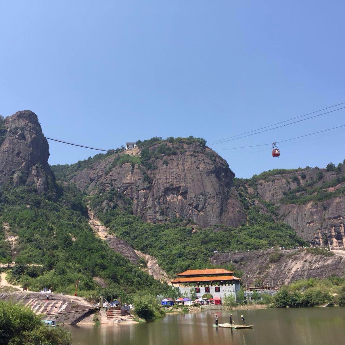 玻璃桥景区石牛寨