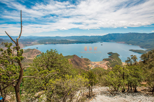泸沽湖格姆女神山索道