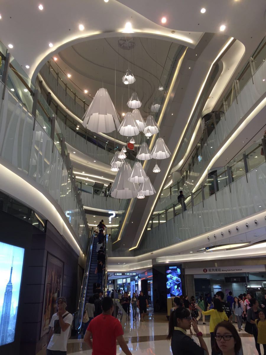 【携程攻略】香港新世纪广场购物,商场就是旺角火车站的上盖物业,人流