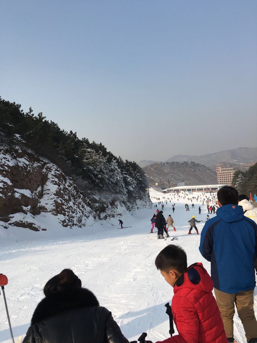 元宝山滑雪场