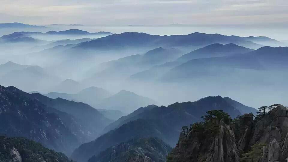 黄山风景区旅游攻略指南? 携程攻略社区! 靠谱的旅游攻略平台,最佳的黄山风景区自助游、自由行、自驾游、跟团旅线路,海量黄山风景区旅游景点图片、游记、交通、美食、购物、住宿、娱乐、行程、指南等旅游攻略信息,了解更多黄山风景区旅游信息就来携程旅游攻略。