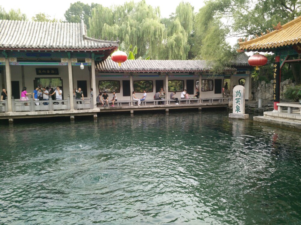 【携程攻略】济南趵突泉景区适合家庭亲子旅游吗,景区