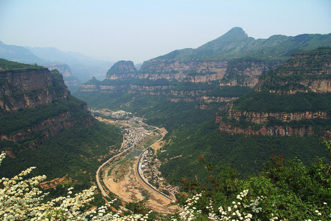 巍峨的太行山