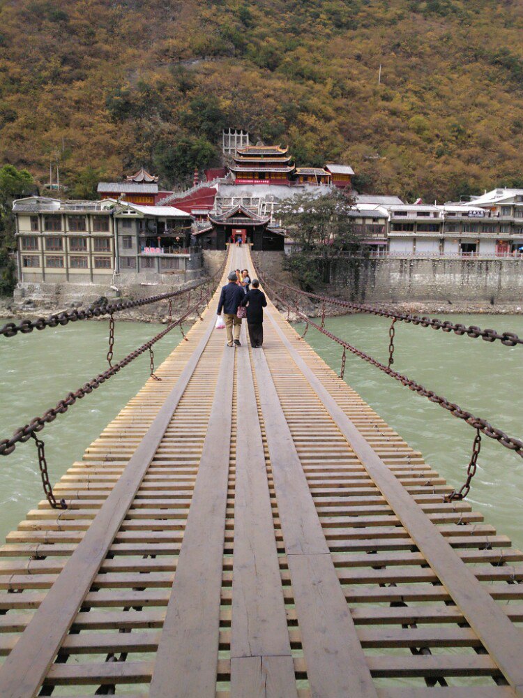 泸定桥