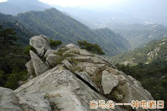 大别山主峰景区白马尖