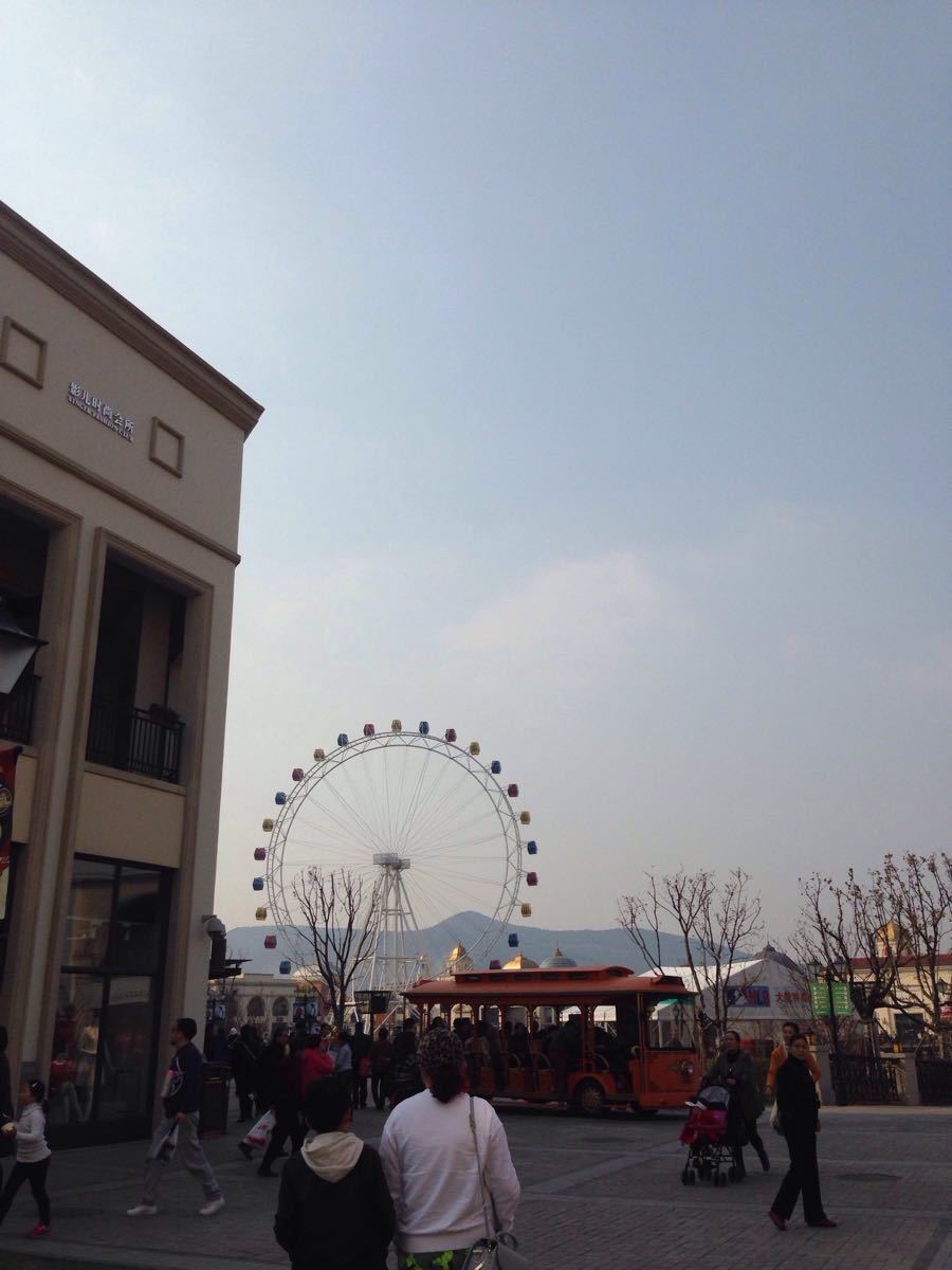 汤山百联奥特莱斯购物攻略,百联奥特莱斯物中心/地址