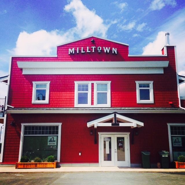 milltown bar & grill