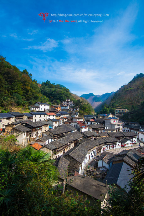 探访奇特的石板屋古村落