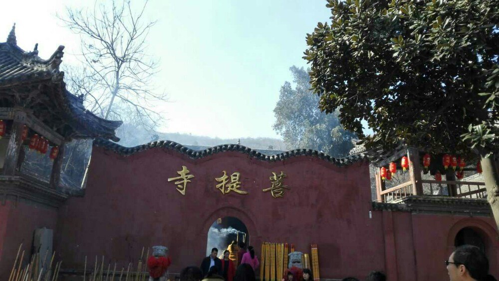 【携程攻略】镇平菩提寺游览区景点,还不错,就是当地