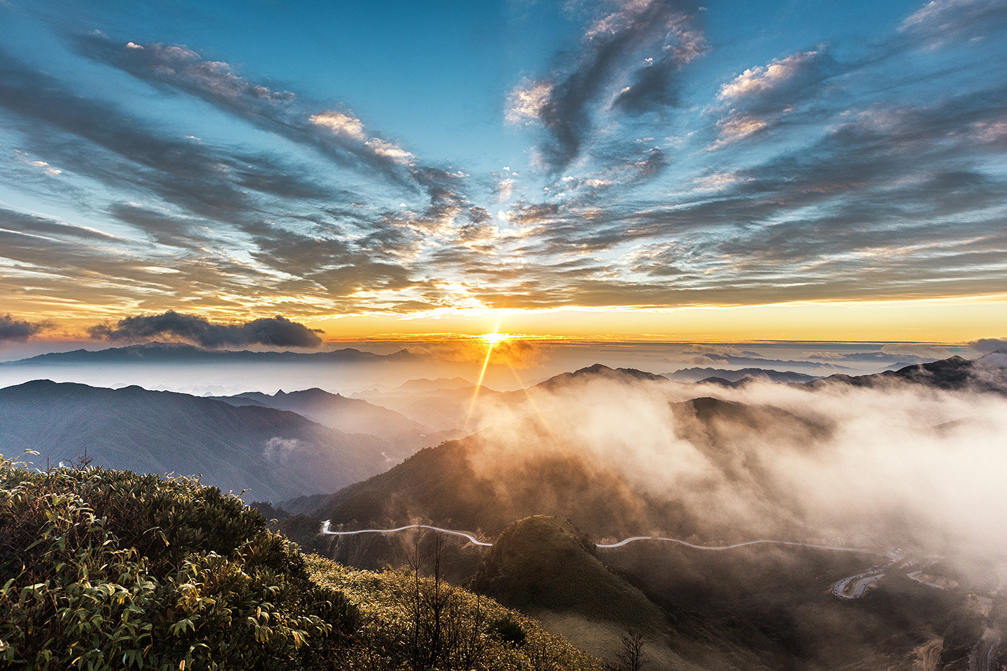 阳山广东第一峰攻略,阳山广东第一峰门票/游玩攻略