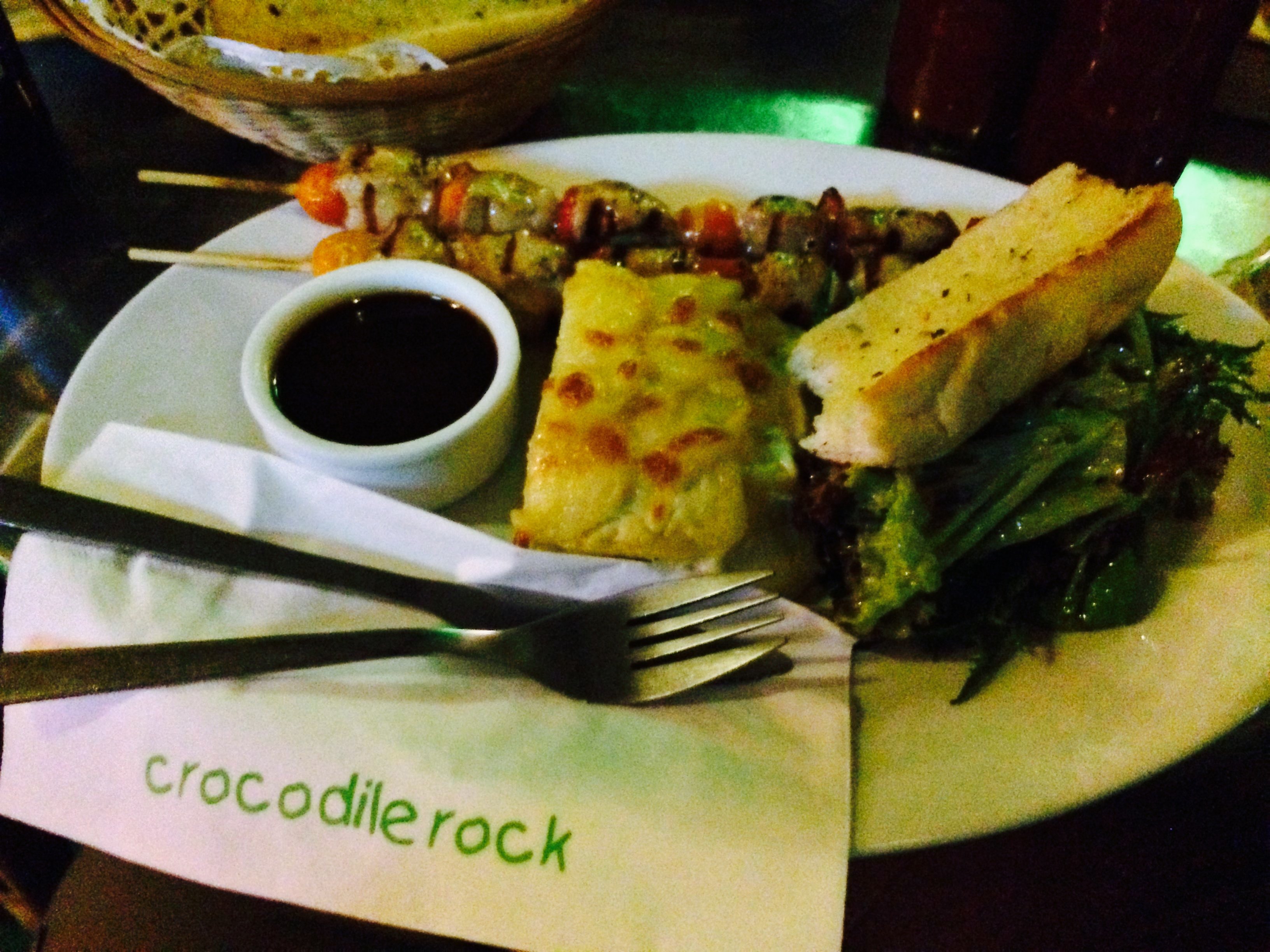 crocodile rock pizza & grill restaurant