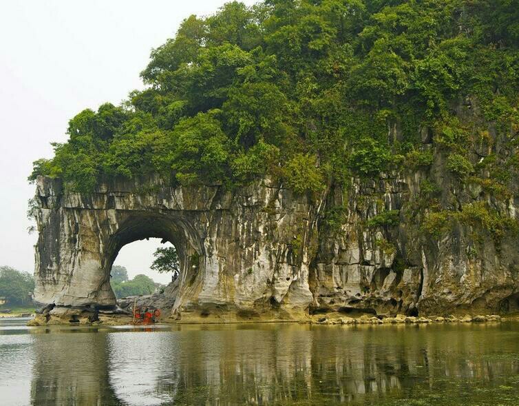 【携程攻略】桂林象山景区景点,象山以神奇著称.其,是