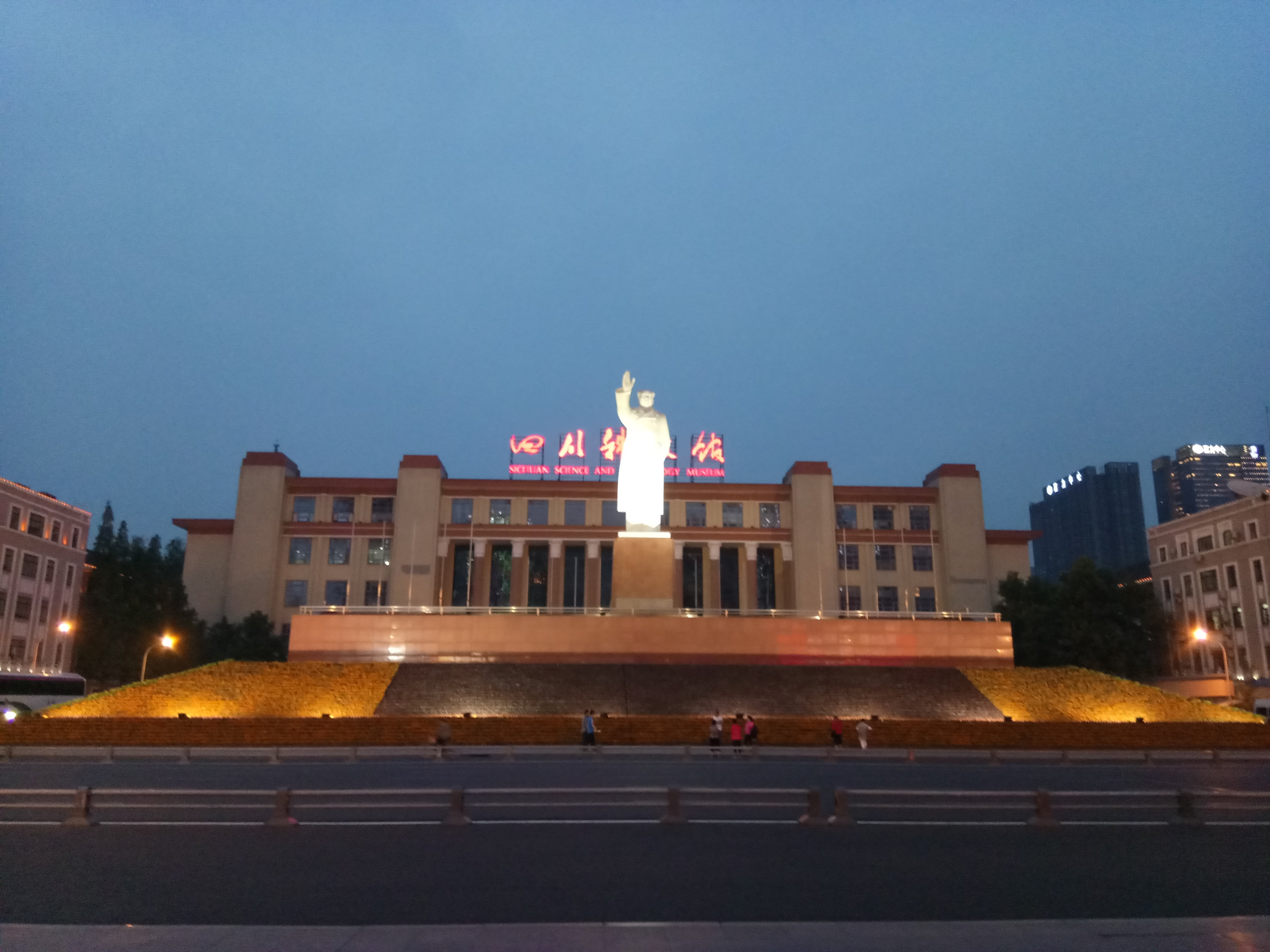 2019天府广场_旅游攻略_门票_地址_游记点评,成都旅游景点推荐 - 去