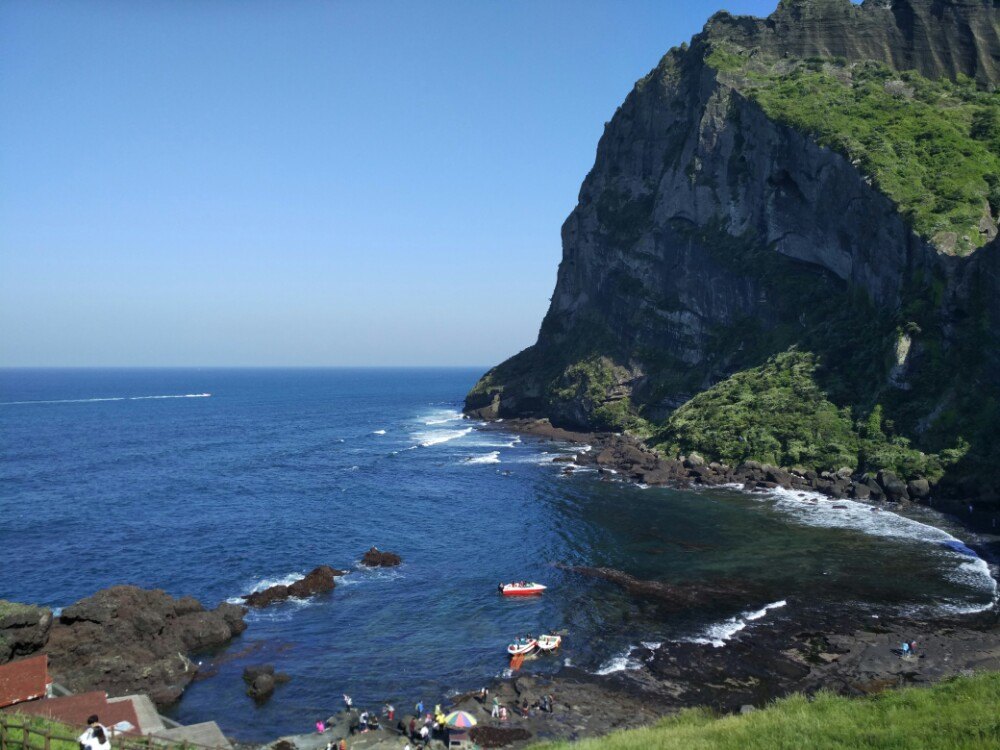 岛西归浦市城山日出峰好玩吗,济州道城山日出峰景点怎麼样_点评_评价