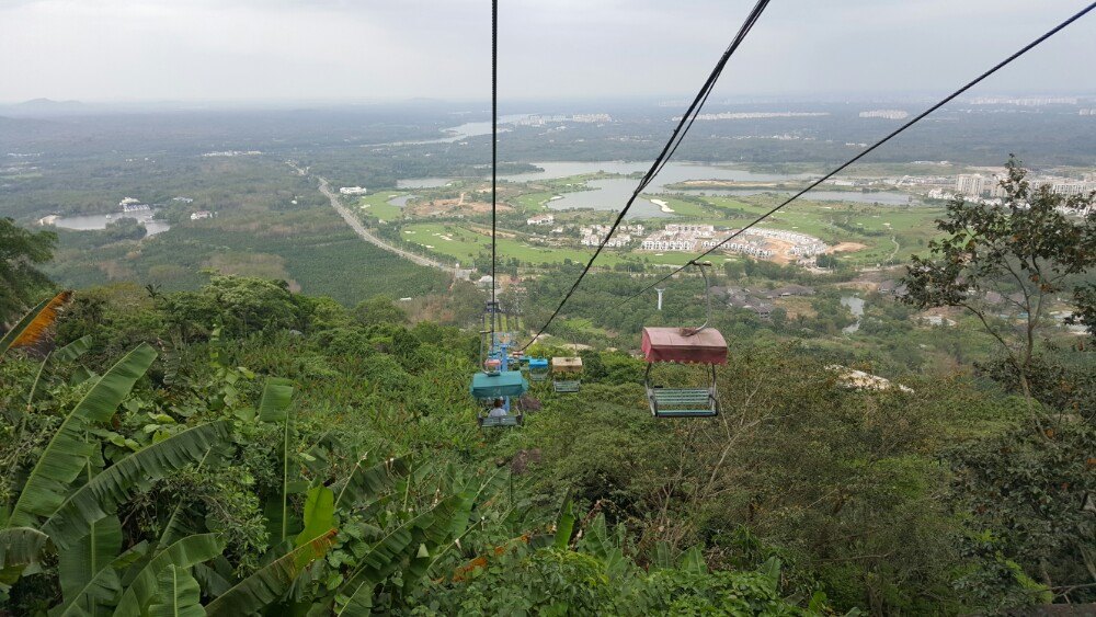 【携程攻略】琼海白石岭景点,门票20,往返缆车35,低处