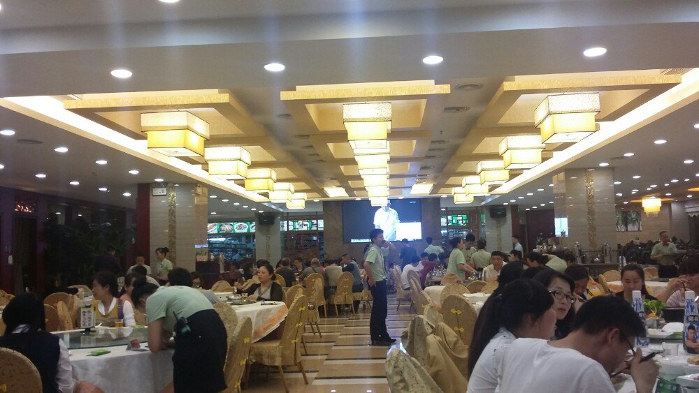 【携程美食林】桂林椿记烧鹅(中山店)餐馆,桂林的一家