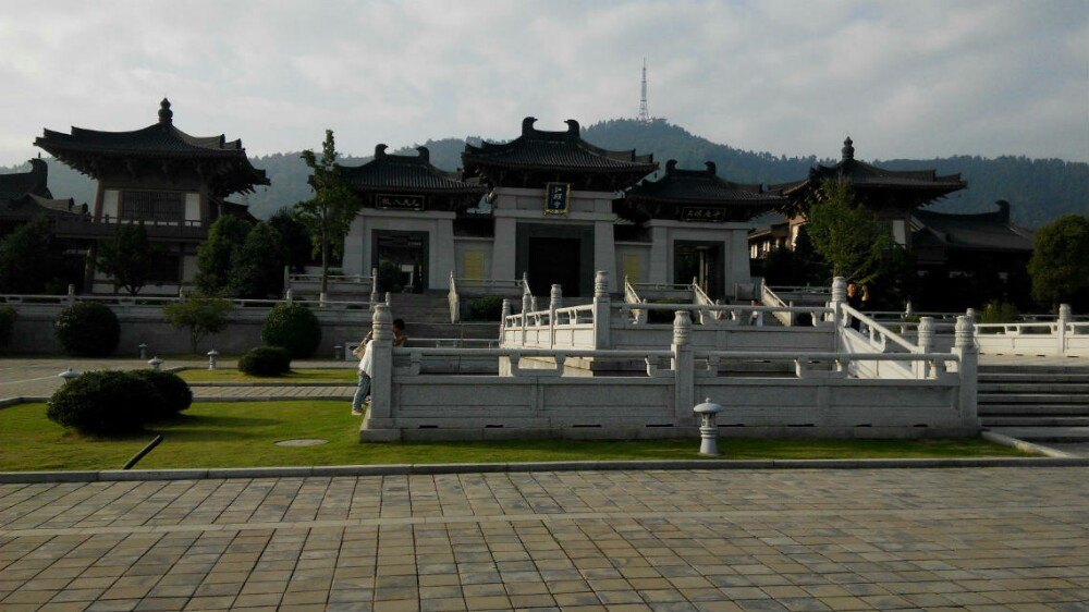 敬亭山