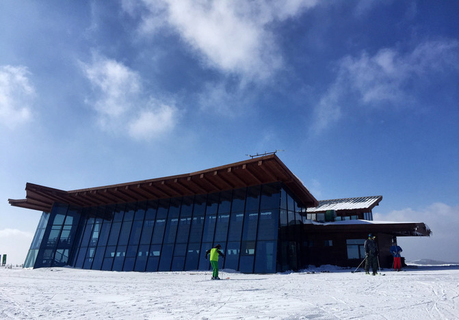 新雪国:张家口崇礼之密苑云顶滑雪场