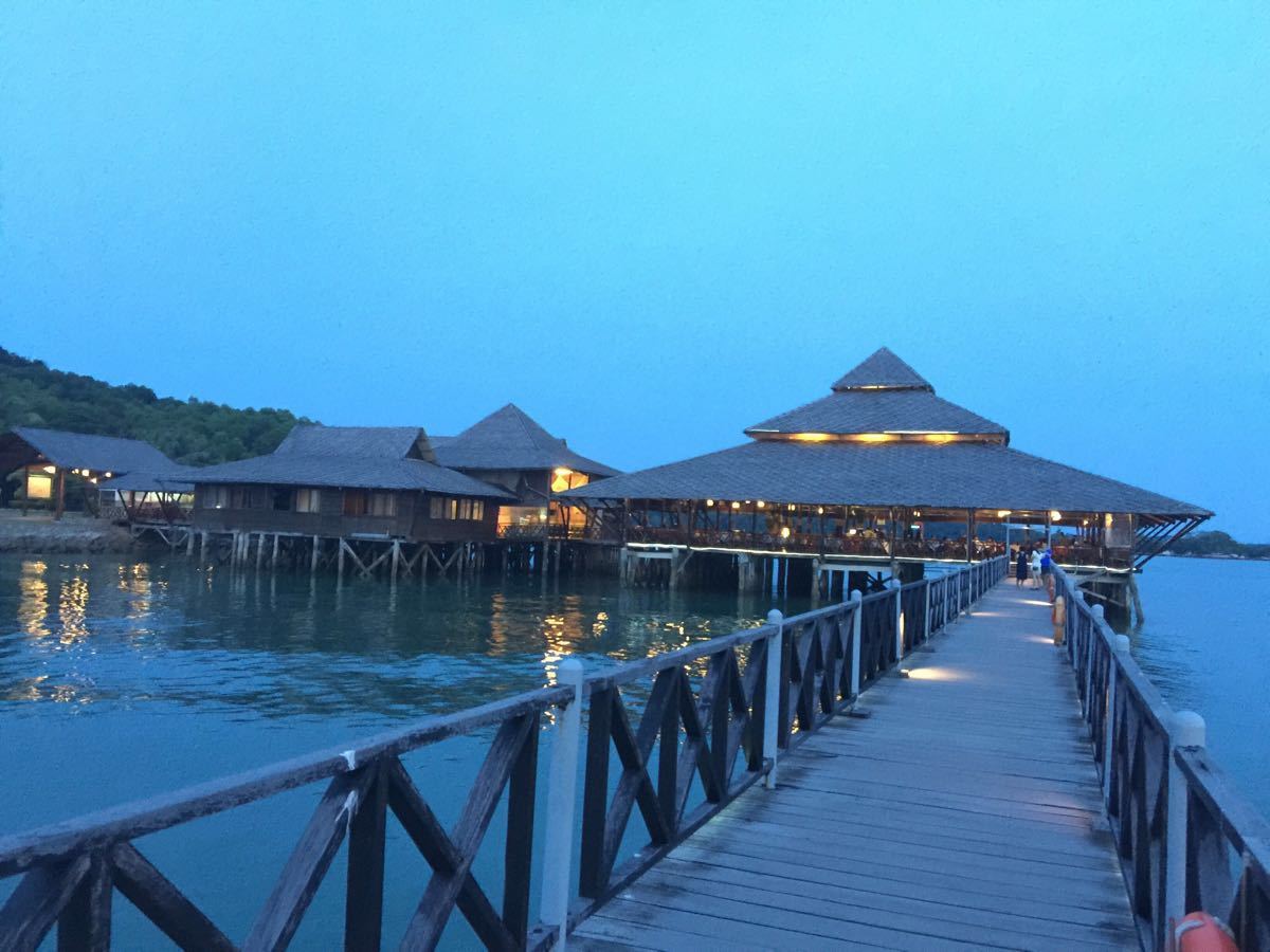 奎龙海上餐厅