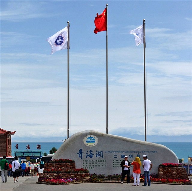 去青海的青海湖.茶卡盐湖,现在去旅游 一天的时间够不够?会不会太赶?