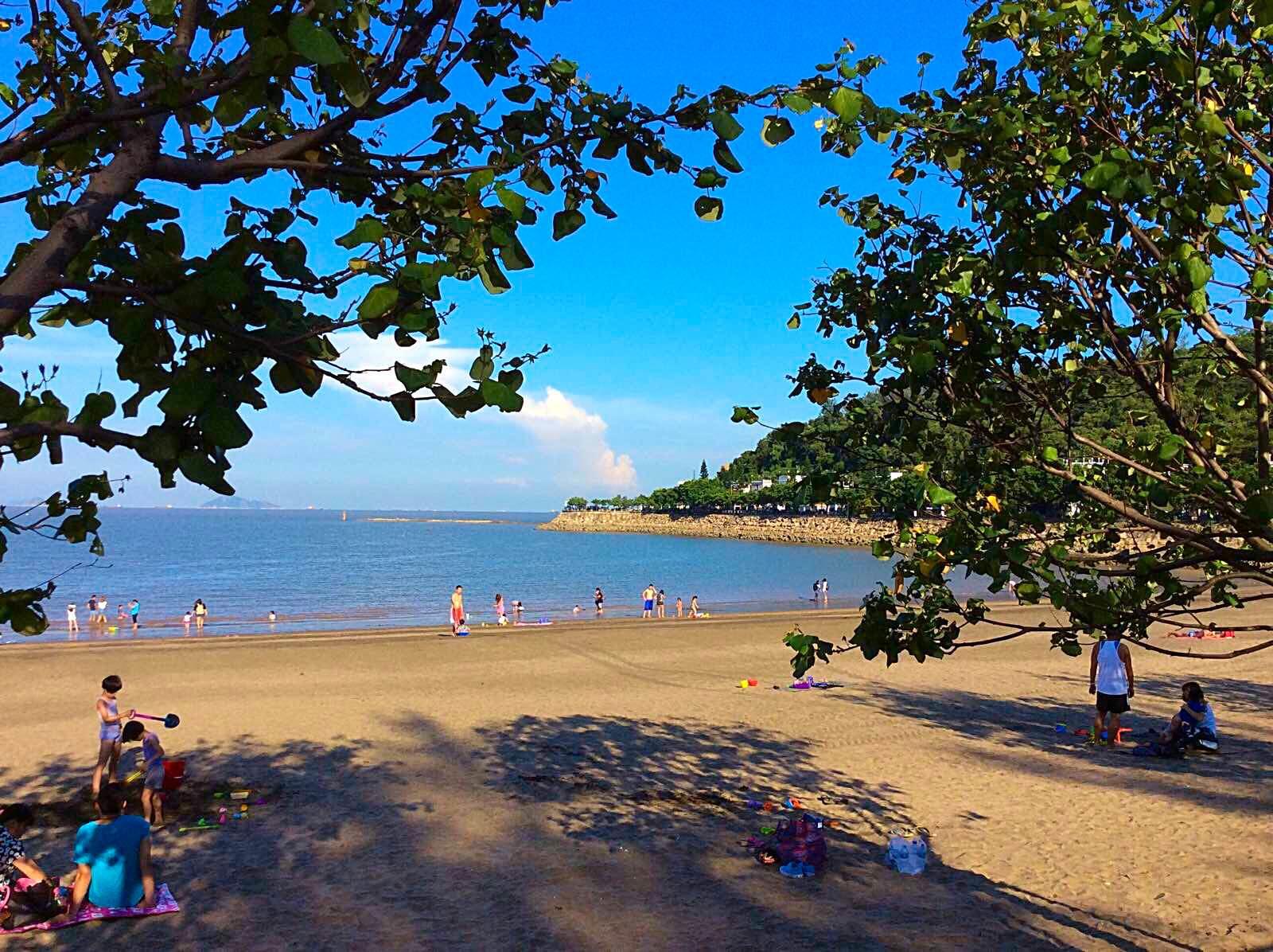 写一篇游黑沙海滩的作文350字。急-写一篇游黑沙海滩的作文350字 _感人网