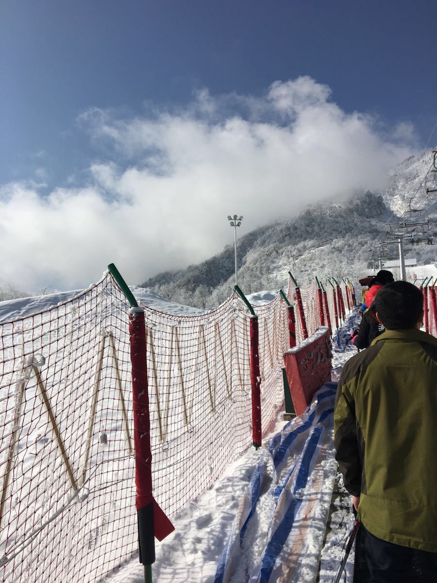 西岭雪山