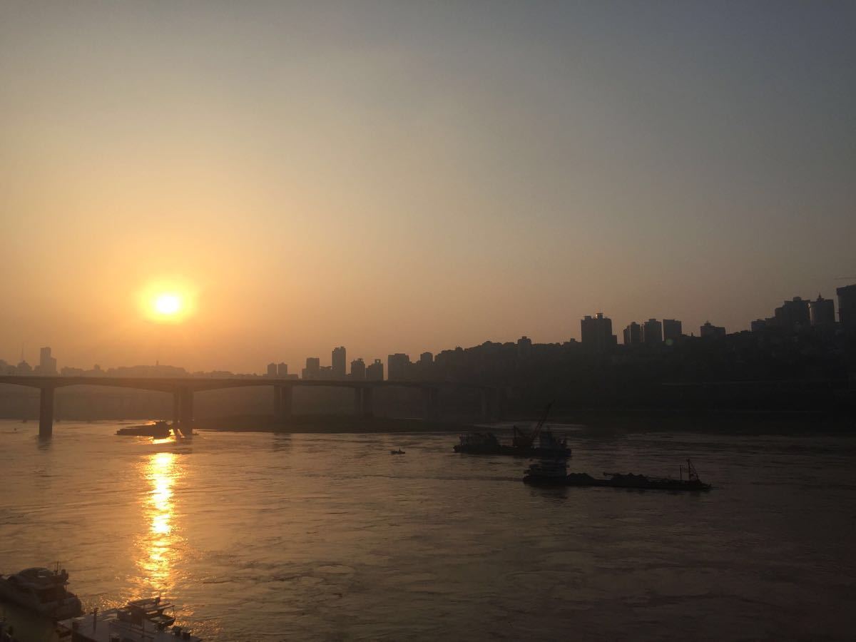重庆长江大桥旅游景点攻略图