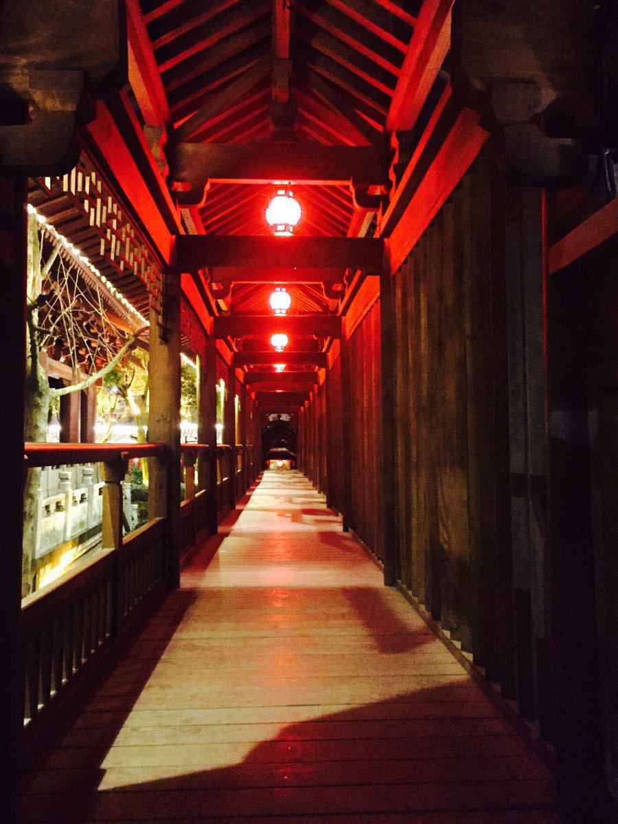 绳金塔